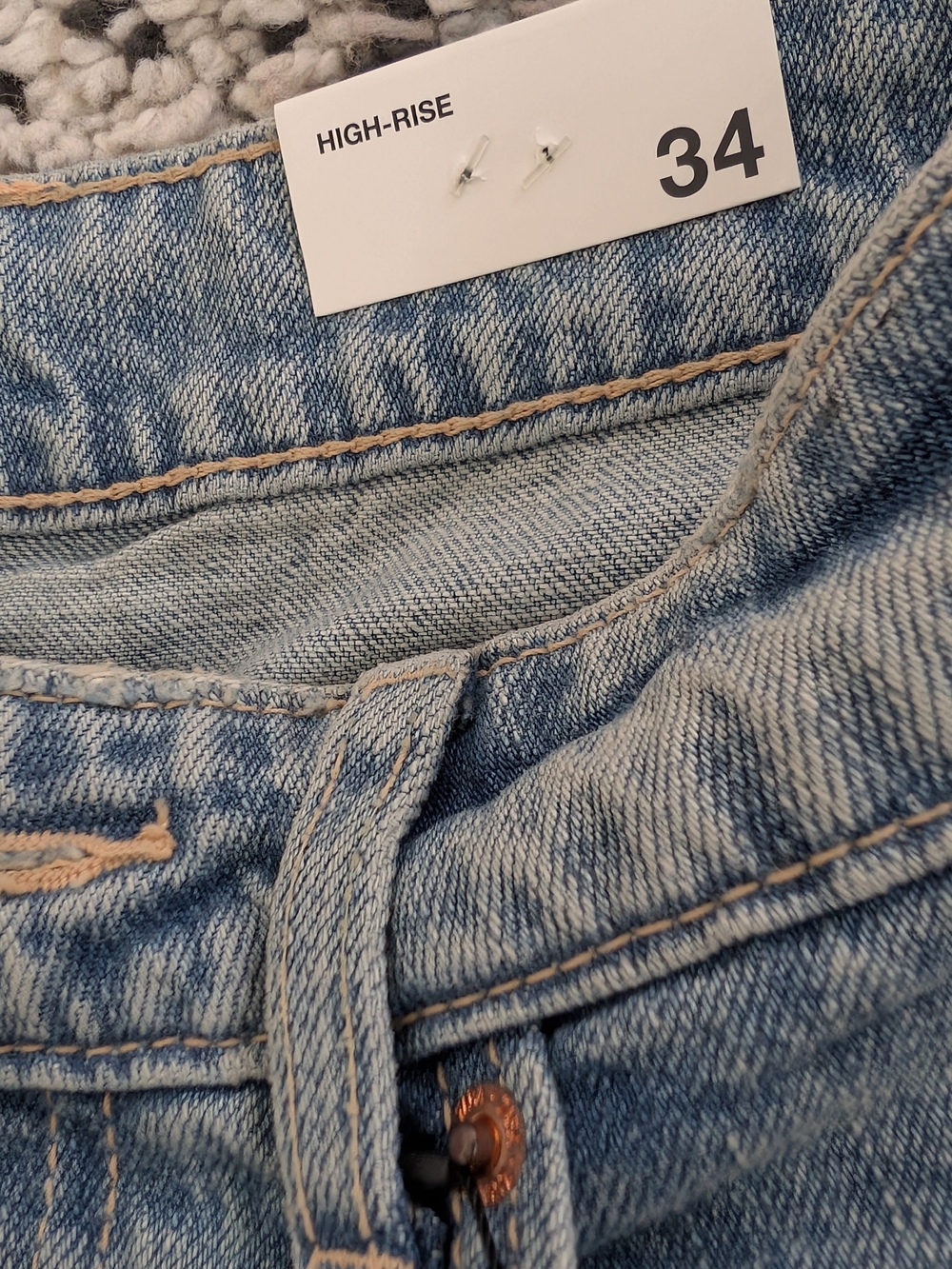 Zara Short - Picture 2 of 3